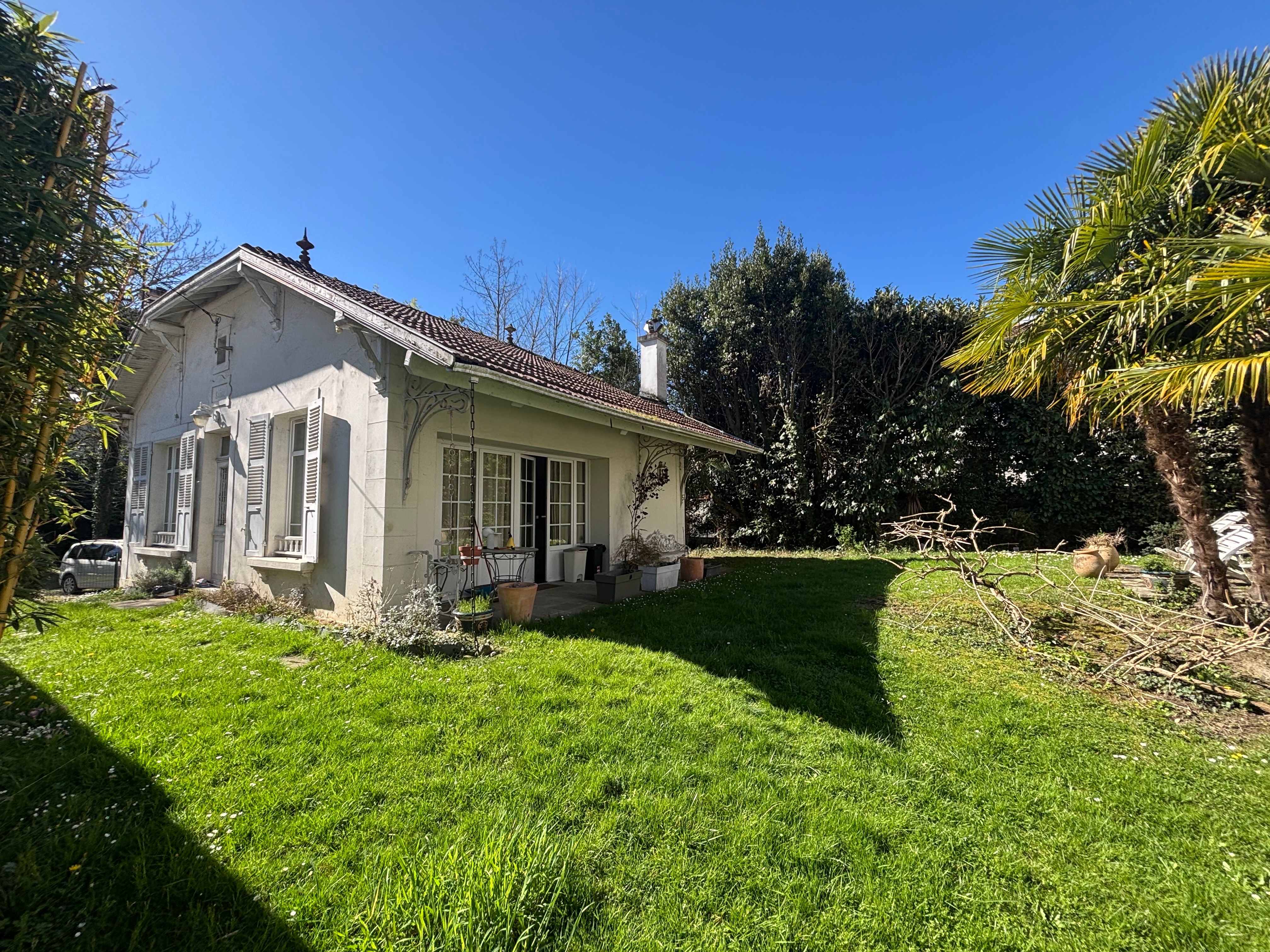 Maison à vendre 3 pièces 86 m² Pau